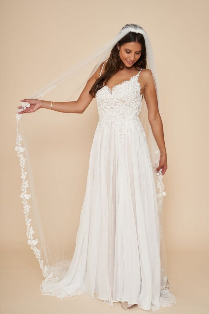 günstiges Brautkleid aus dem Brautmodeladen YES TO THE DRESS in Düsseldorf+Köln